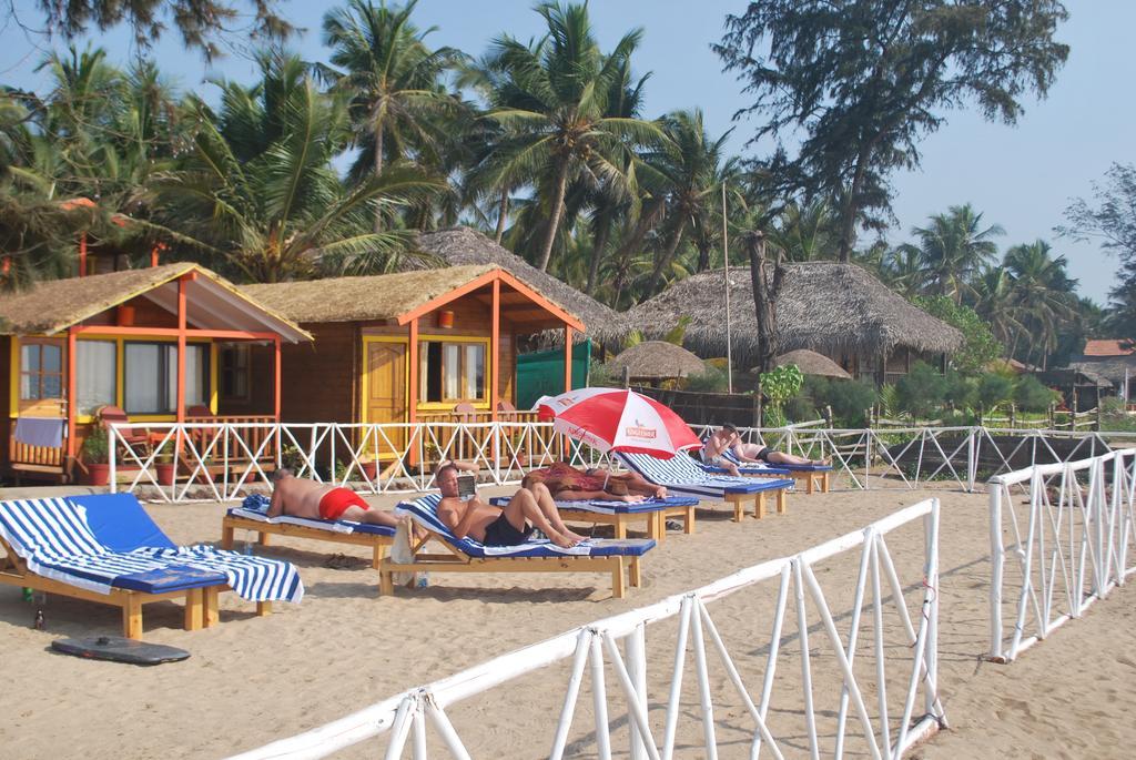 Agonda Beach Bumps Hotel ภายนอก รูปภาพ