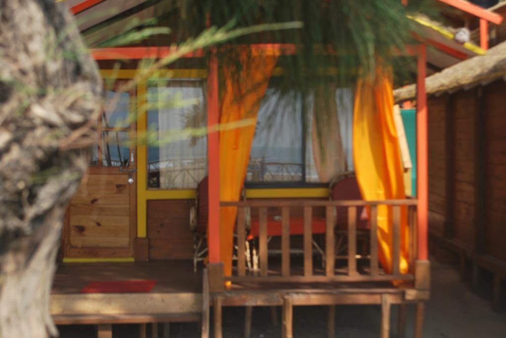 Agonda Beach Bumps Hotel ภายนอก รูปภาพ
