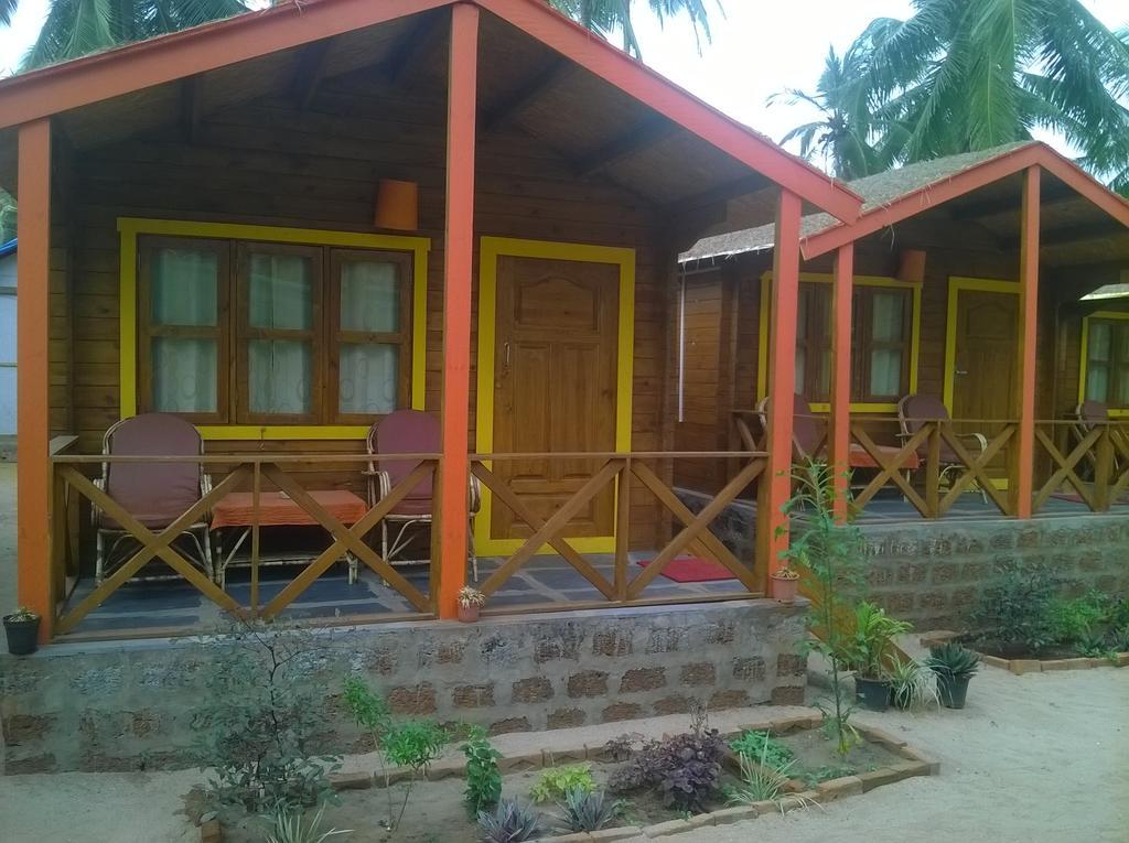 Agonda Beach Bumps Hotel ภายนอก รูปภาพ